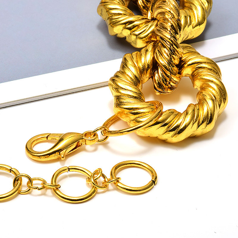 Fashion Gold Twist Necklace Women's Accessories